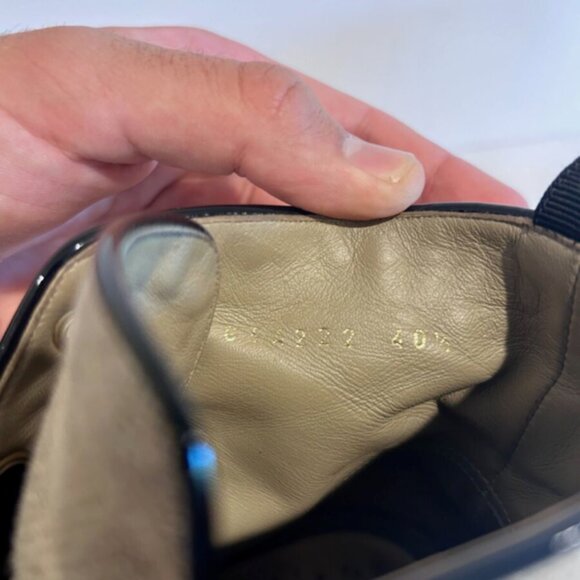 Chanel 2019 Interlocking CC Logo Sneakers - Picture 6 of 8